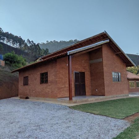 Recanto Alvorada - Casa De Campo Santo Antônio do Pinhal Eksteriør billede